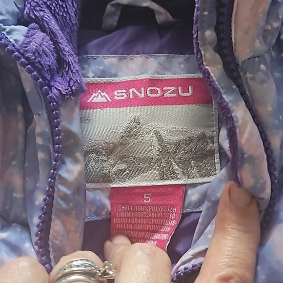 Girls puffer winter jacket - Picture 2 of 4